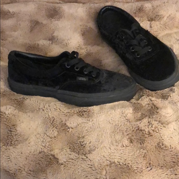 NWOT Black Velvet Limited Edition Vans Sneakers - Picture 2 of 11